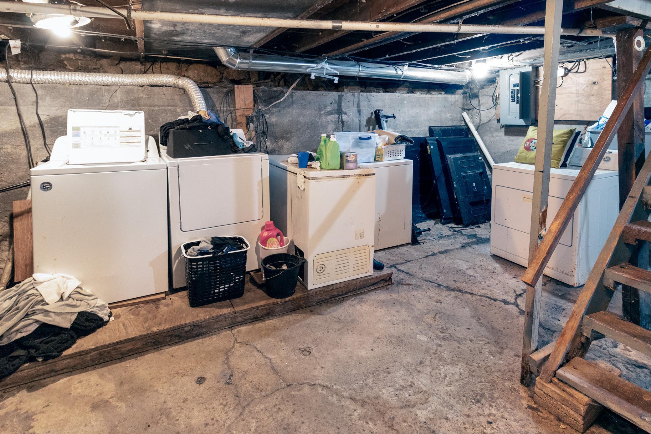 825Clark-Basement-1.JPEG
