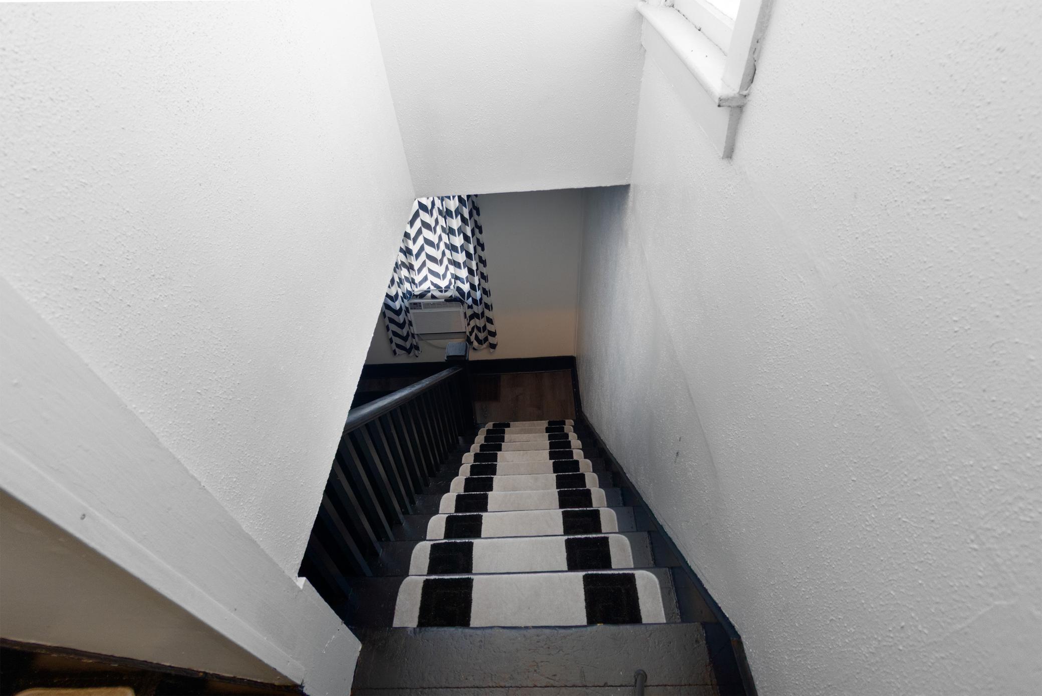825Clark-STAIRS-1.JPEG