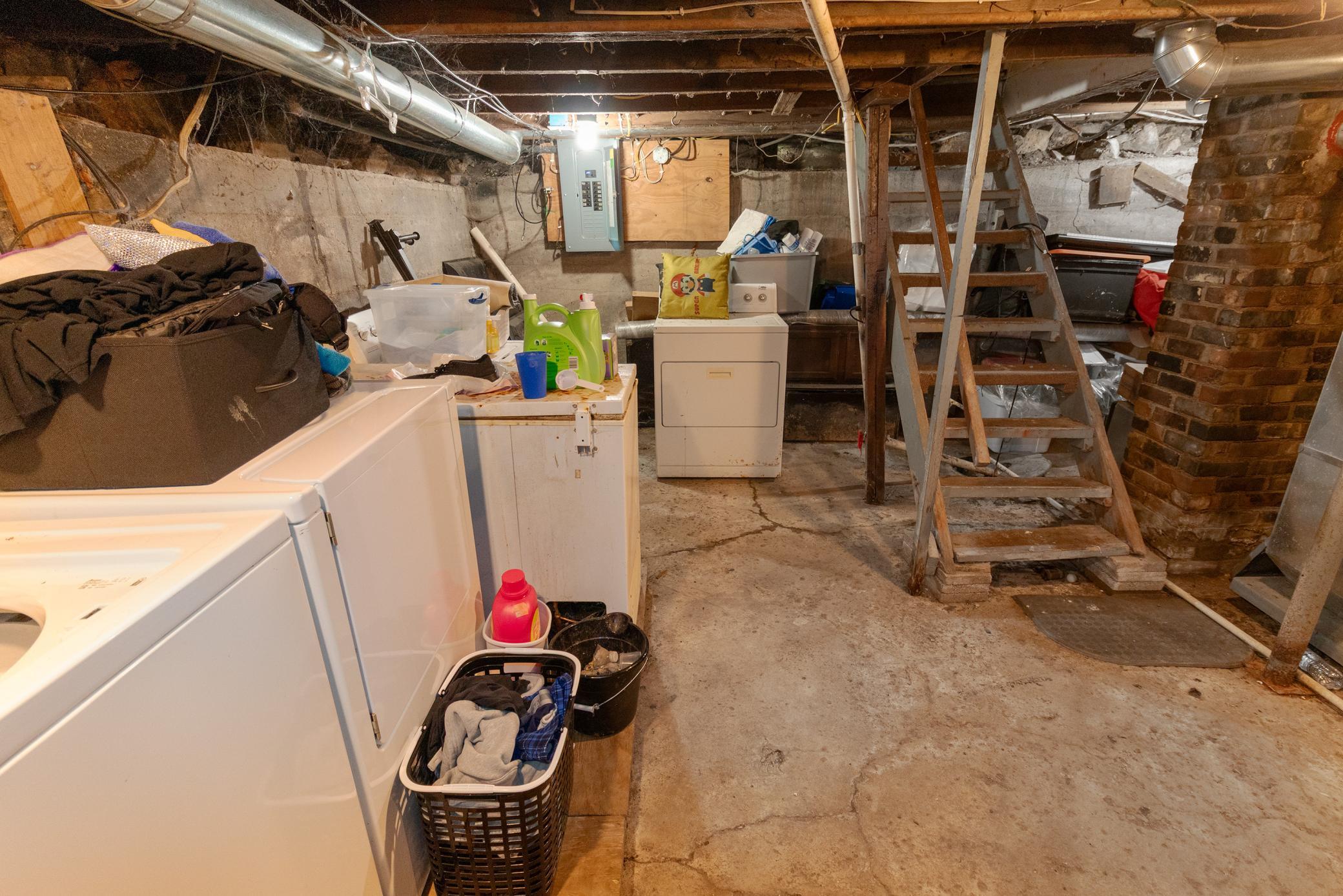 825Clark-Basement-2.JPEG