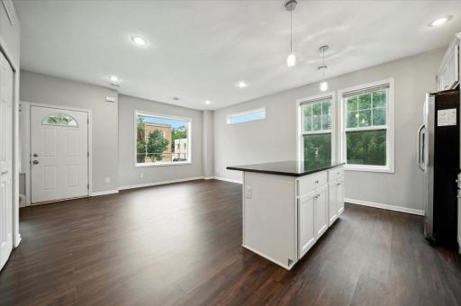 600 W 32nd Street, 4, Minneapolis, MN 55408