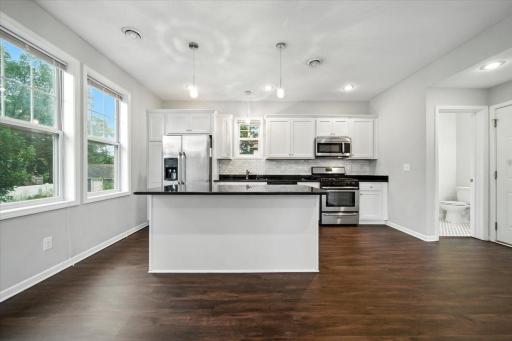 600 W 32nd Street, 4, Minneapolis, MN 55408