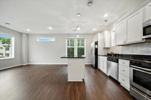 600 W 32nd Street, 4, Minneapolis, MN 55408