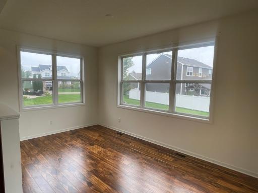 18121 Goldfinch Way, Lakeville, MN 55044