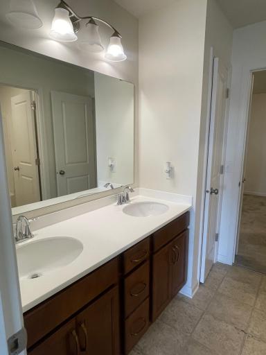18121 Goldfinch Way, Lakeville, MN 55044