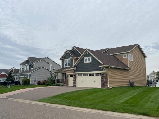 18121 Goldfinch Way, Lakeville, MN 55044
