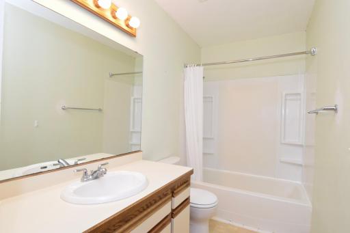 5466 Otter View Court, White Bear Lake, MN 55110