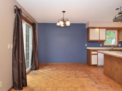 5466 Otter View Court, White Bear Lake, MN 55110