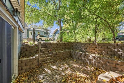 1024 7th Street N, Fargo, ND 58102