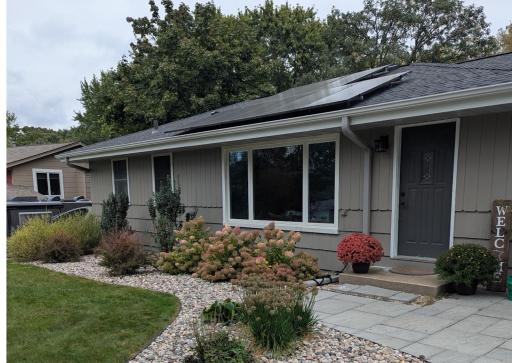 14913 Sharon Ln, Burnsville - Solar Panels