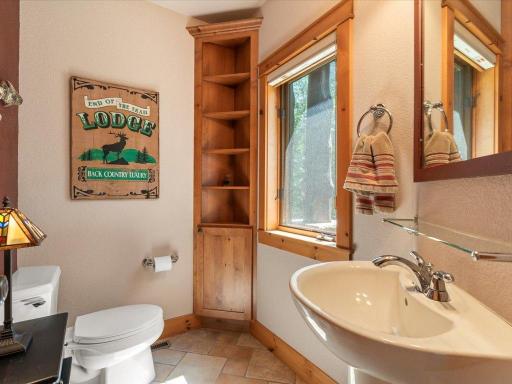 9800 Trails End Road, Pequot Lakes, MN 56472