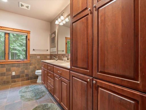 9800 Trails End Road, Pequot Lakes, MN 56472