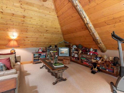 9800 Trails End Road, Pequot Lakes, MN 56472