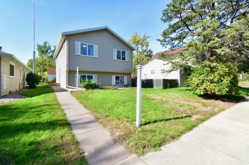 151 9th Avenue N, Waite Park, MN 56387