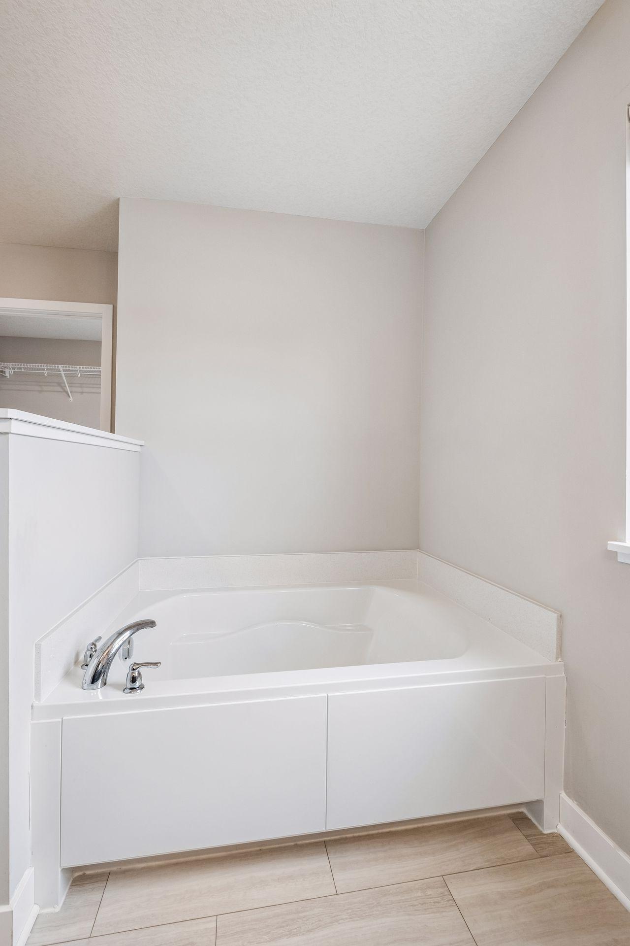 Primary Full Bath