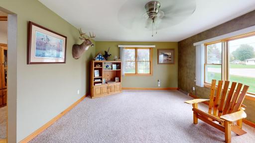 480 Hazeltine Place NE, Owatonna, MN 55060