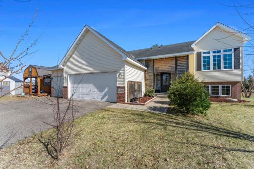 12904 7th Avenue S, Zimmerman, MN 55398