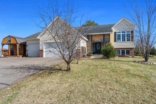 12904 7th Avenue S, Zimmerman, MN 55398