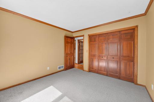 1220 118th Avenue NW, Coon Rapids, MN 55448