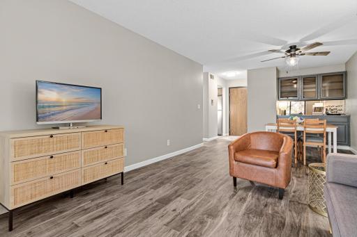 8013 Xerxes Avenue S, B103, Bloomington, MN 55431