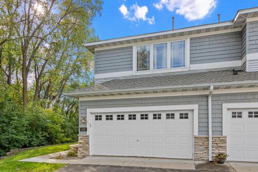 629 Sutherland Drive, Woodbury, MN 55129