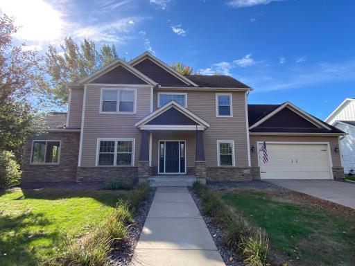 11405 W Laketowne Drive, Albertville, MN 55301