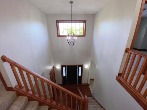 11405 W Laketowne Drive, Albertville, MN 55301