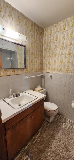 1659 Edgewood Road, Winona, MN 55987