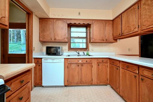 1659 Edgewood Road, Winona, MN 55987
