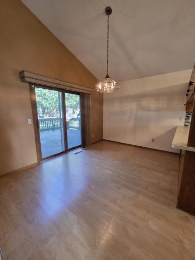 859 90th Avenue NW, Coon Rapids, MN 55433