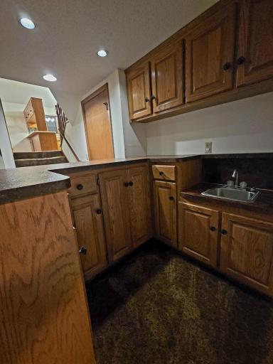 859 90th Avenue NW, Coon Rapids, MN 55433