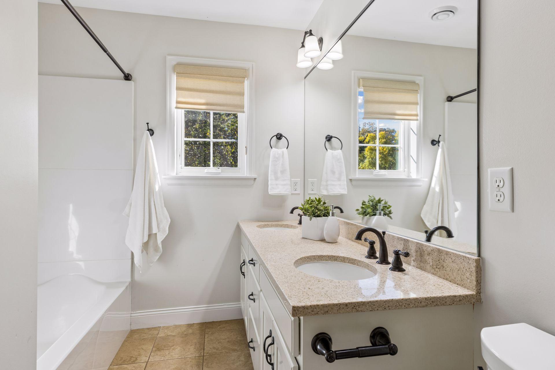 Full Primary Bathroom
