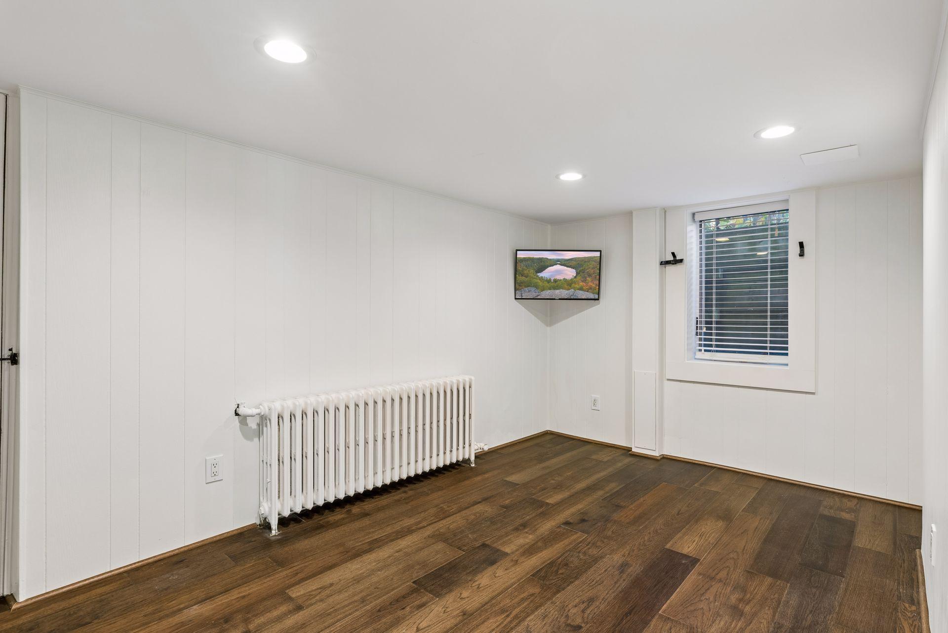 Lower-Level Guest Bedroom