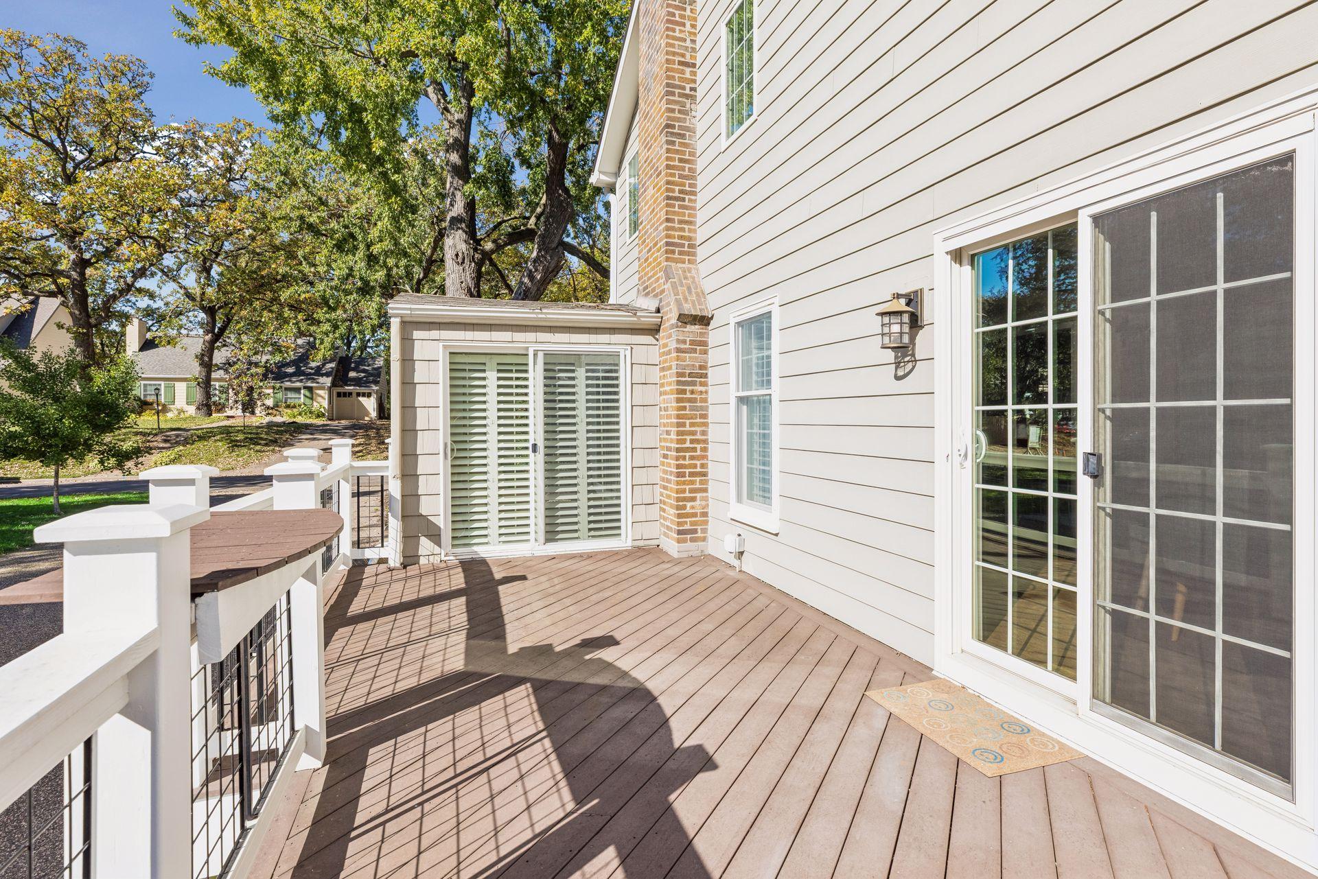 Amazing SW facing spacious deck