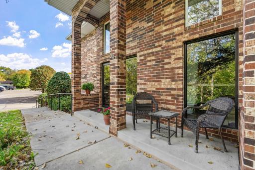 1299 Black Oaks Court N, 1A, Plymouth, MN 55447