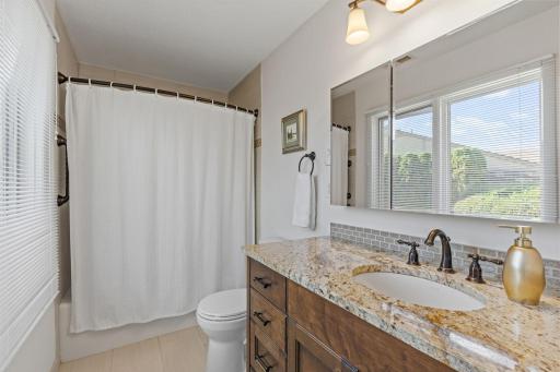 1299 Black Oaks Court N, 1A, Plymouth, MN 55447