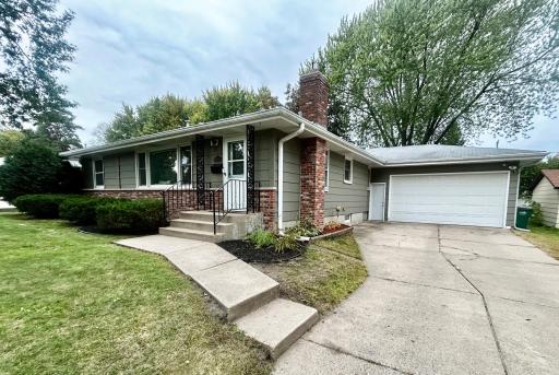 5429 Sumter Avenue N, New Hope, MN 55428
