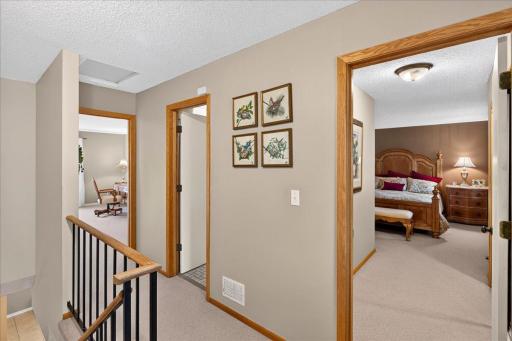 5424 Sanibel Drive, Minnetonka, MN 55343
