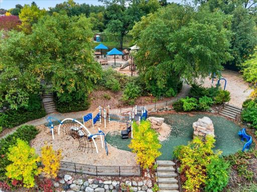 5424 Sanibel Drive, Minnetonka, MN 55343