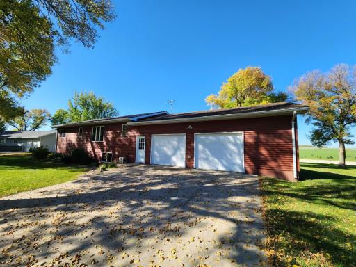 120 S Buckingham Street, Hardwick, MN 56134