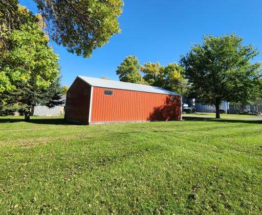 120 S Buckingham Street, Hardwick, MN 56134