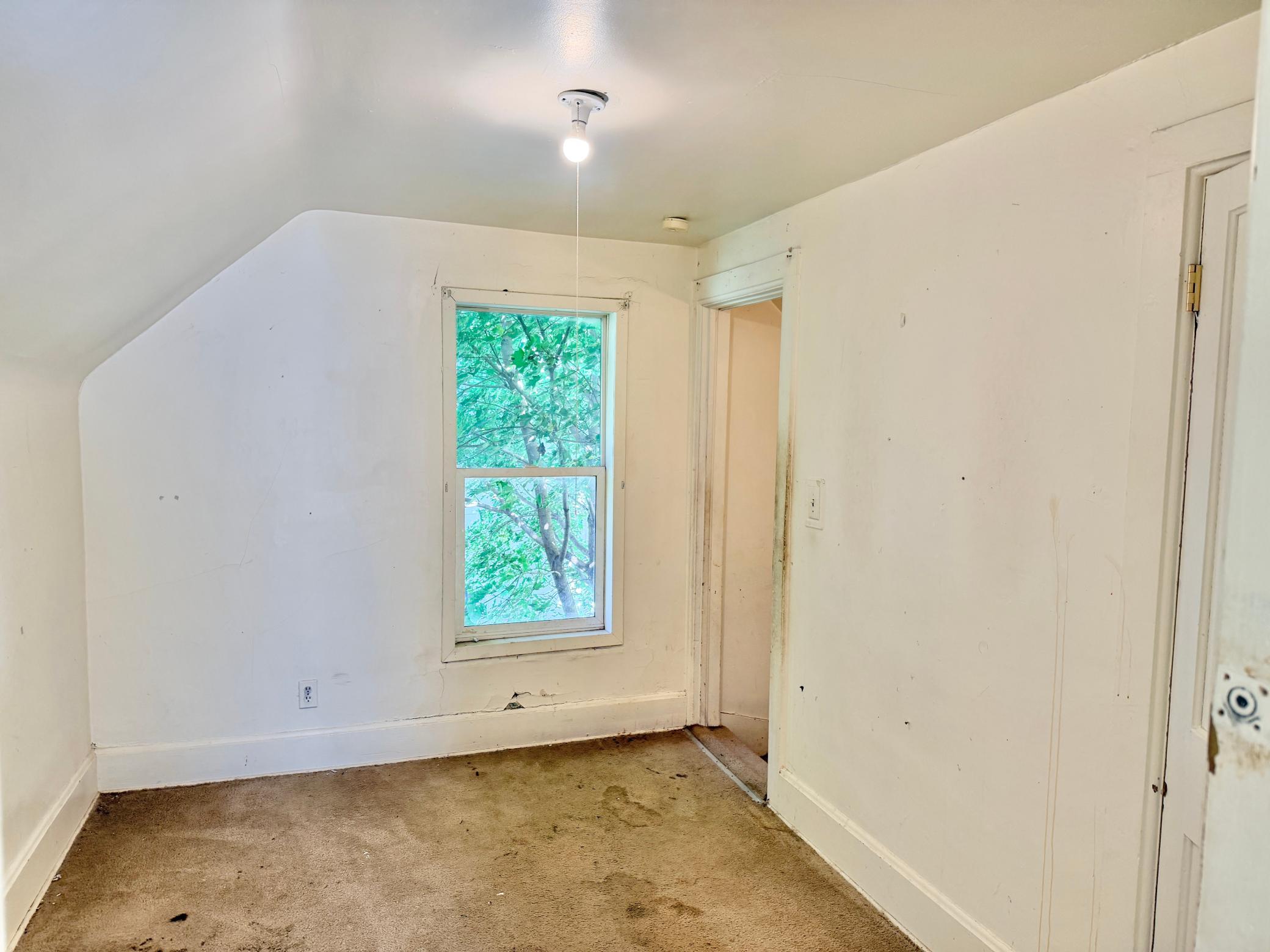 Upper level den