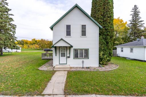 313 Lincoln Avenue, Crookston, MN 56716