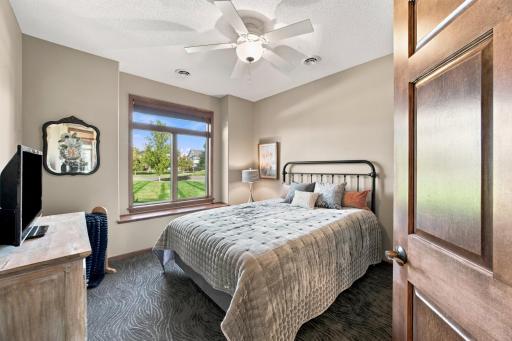 3823 43rd Avenue S, Moorhead, MN 56560
