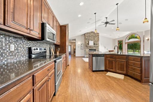 3823 43rd Avenue S, Moorhead, MN 56560