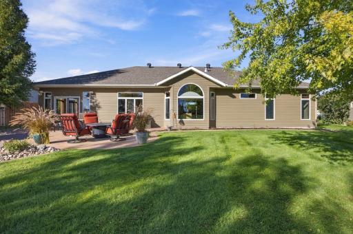 3823 43rd Avenue S, Moorhead, MN 56560
