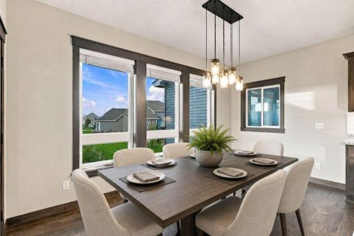 8212 198th Street W, Lakeville, MN 55044