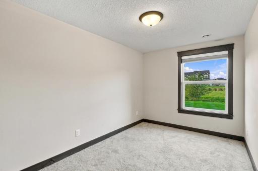 8212 198th Street W, Lakeville, MN 55044