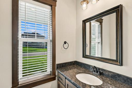 8212 198th Street W, Lakeville, MN 55044