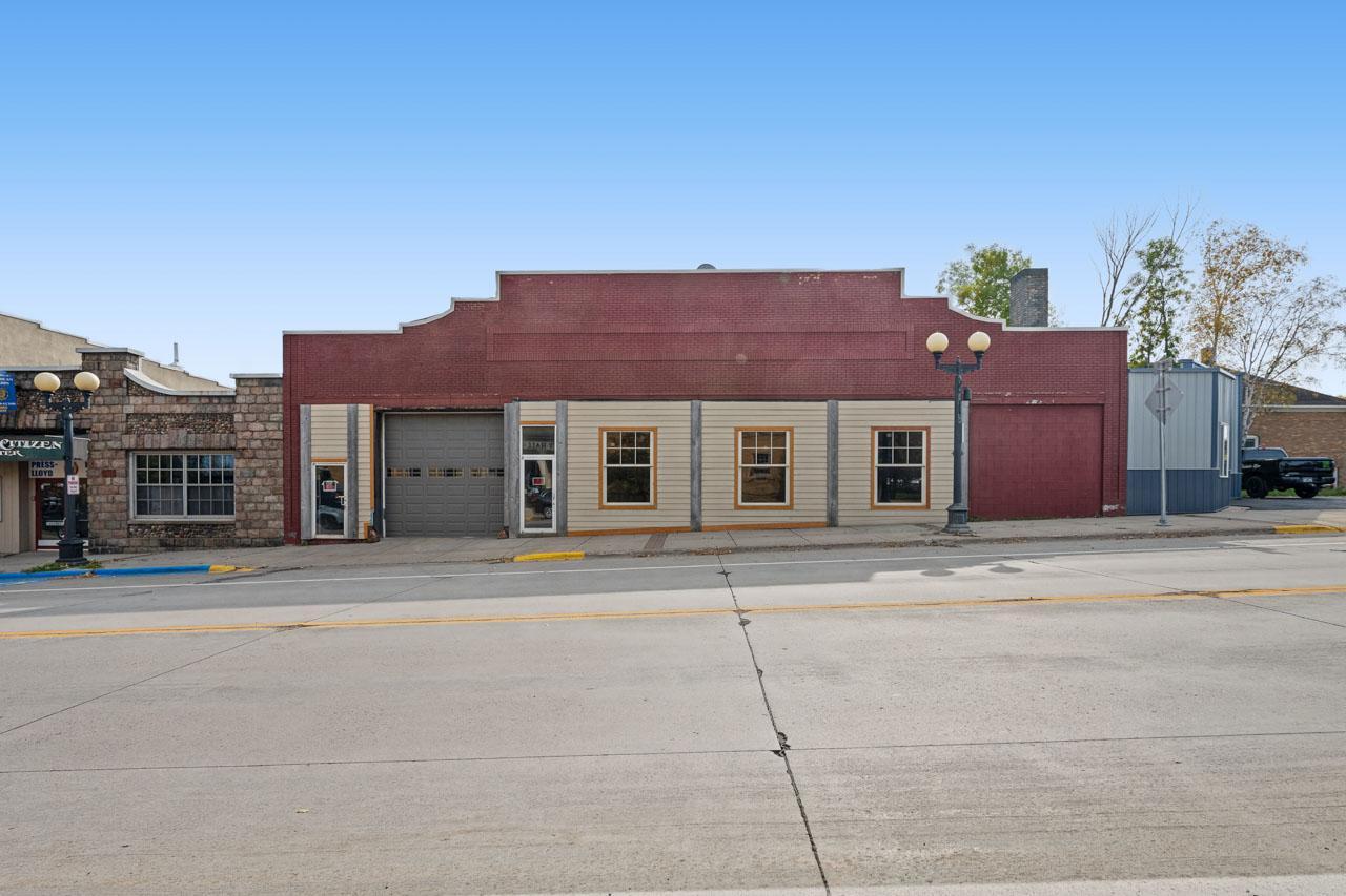 Property photo for 321 W Lake Street, Chisholm, MN 55719