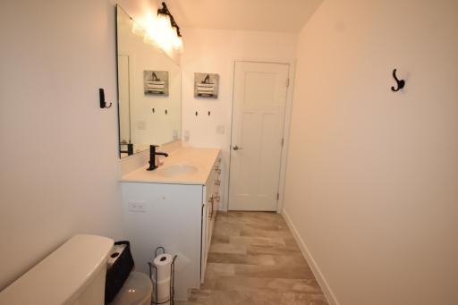 2587 72nd Avenue S, Fargo, ND 58104